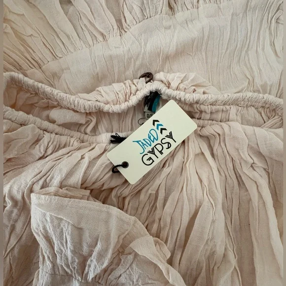 Jaded Gypsy Elegant Cream Off-Shoulder Jumpsuit - Picture 5 of 5